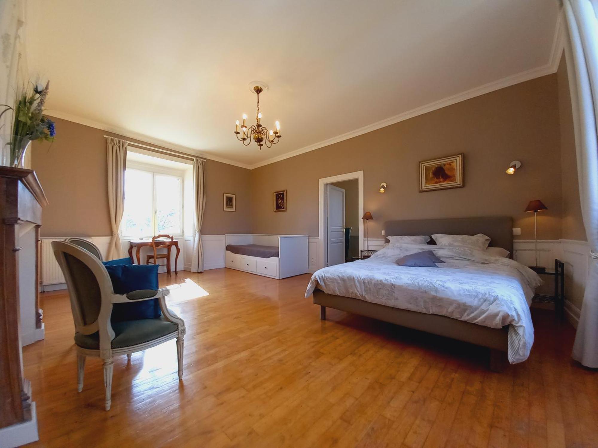 Au Pays De Jacquou : Chambre D'Hotes Et Table D'Hotes Fossemagne Exterior photo